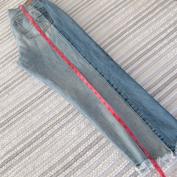 American Eagle Womens Two Tone Ankle Crop Denim Jeans High Waisted Sz 8 Raw Hem - Picture 10 of 13